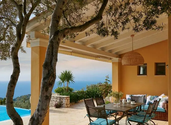Villa Artblue Tsoukaládhes