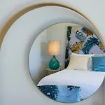 Artblue Vila *