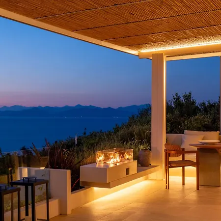Artblue Villa