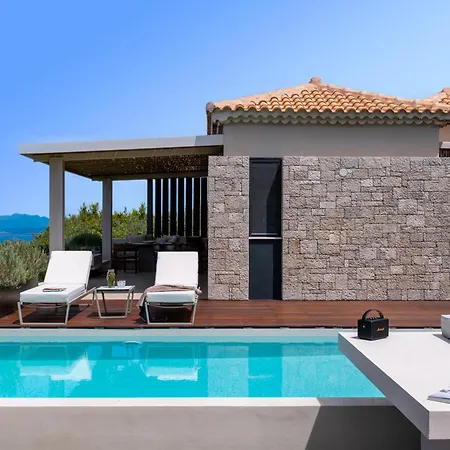 Artblue Villa *