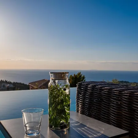 Villa Artblue *