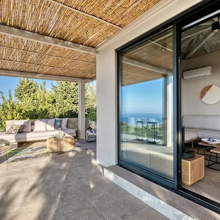 Villa Artblue *