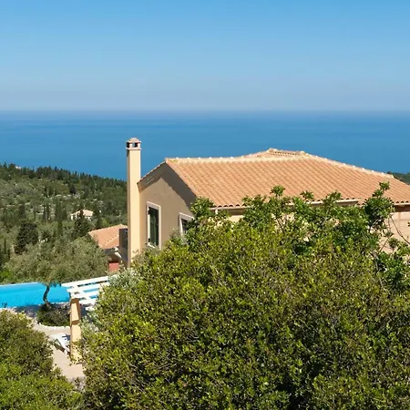 Artblue Villa *