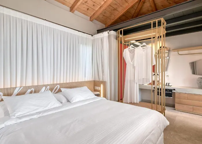 Villa Artblue Tsoukaládhes