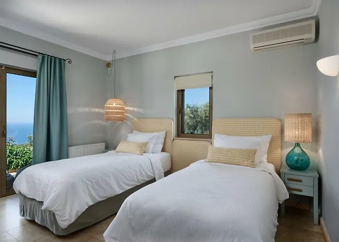Artblue Villa