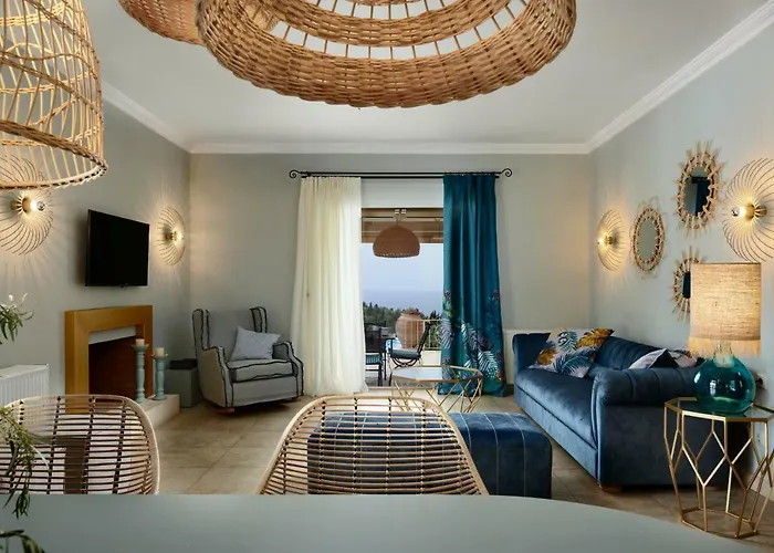 Villa Artblue Tsoukaládhes